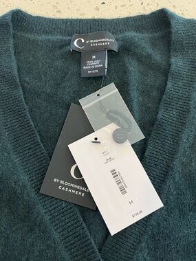 C by Bloomingdales Cashmere V-Neck Cardigan in Deep Teal